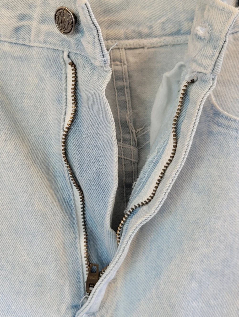 90s Y2K Paris Sport Club Light Wash Denim Mini Jean Skirt